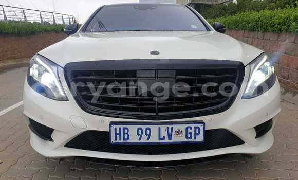Buy Used Mercedes-Benz S–Class White Car in Windhoek in Namibia Buy Used Mercedes-Benz S–Class White Car in Windhoek in Namibia