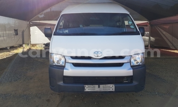 Buy Used Toyota Hi Ace White Car in Windhoek in Namibia Buy Used Toyota Hi Ace White Car in Windhoek in Namibia