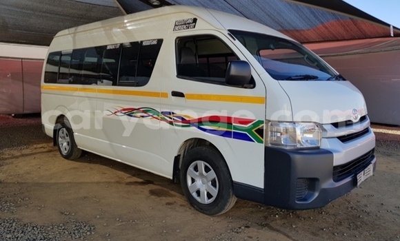 Buy Used Toyota Hi Ace White Car in Windhoek in Namibia Buy Used Toyota Hi Ace White Car in Windhoek in Namibia