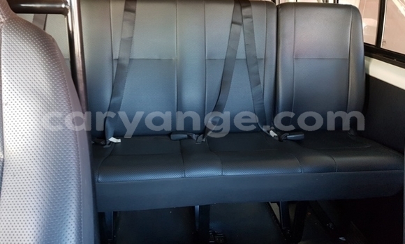 Buy Used Toyota Hi Ace White Car in Windhoek in Namibia Buy Used Toyota Hi Ace White Car in Windhoek in Namibia