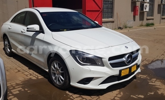 Buy Used Mercedes-Benz CLA-klasse White Car in Windhoek in Namibia Buy Used Mercedes-Benz CLA-klasse White Car in Windhoek in Namibia