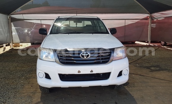 Buy Used Toyota Hilux White Car in Windhoek in Namibia Buy Used Toyota Hilux White Car in Windhoek in Namibia