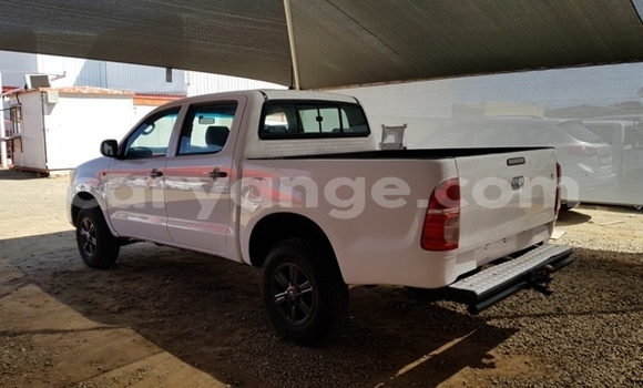Buy Used Toyota Hilux White Car in Windhoek in Namibia Buy Used Toyota Hilux White Car in Windhoek in Namibia