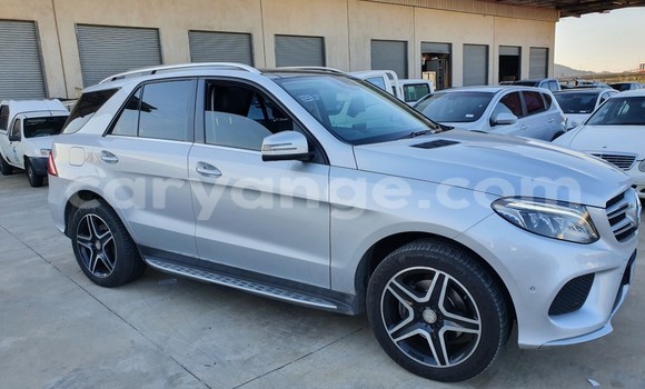 Buy Used Mercedes-Benz GLE Silver Car in Windhoek in Namibia Buy Used Mercedes-Benz GLE Silver Car in Windhoek in Namibia