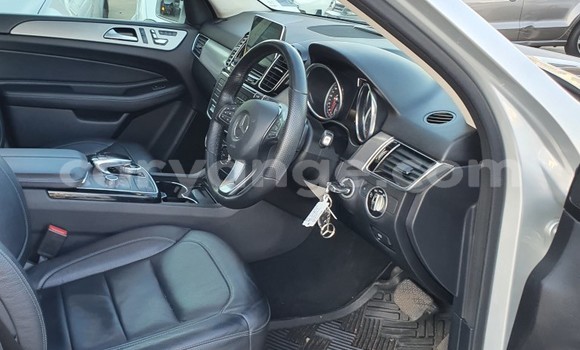 Buy Used Mercedes-Benz GLE Silver Car in Windhoek in Namibia Buy Used Mercedes-Benz GLE Silver Car in Windhoek in Namibia