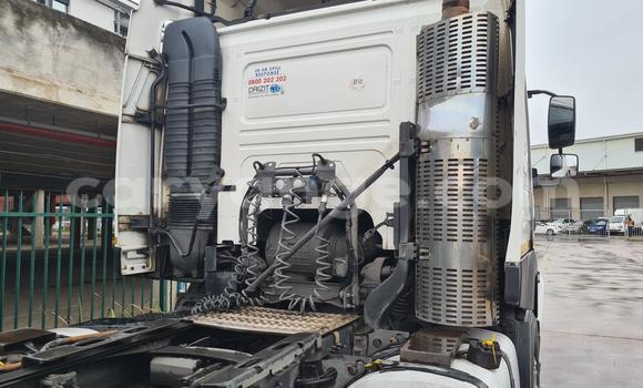 Buy Used Volvo FH10 White Truck in Windhoek in Namibia Buy Used Volvo FH10 White Truck in Windhoek in Namibia