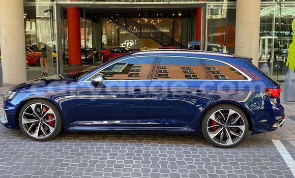 Acheter Occasion Voiture Audi RS4 Bleu à Windhoek, Namibie Acheter Occasion Voiture Audi RS4 Bleu à Windhoek, Namibie