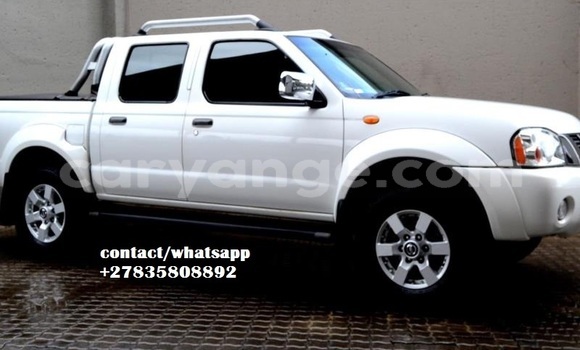 Buy Used Nissan NP 300 Other Car in Windhoek in Namibia