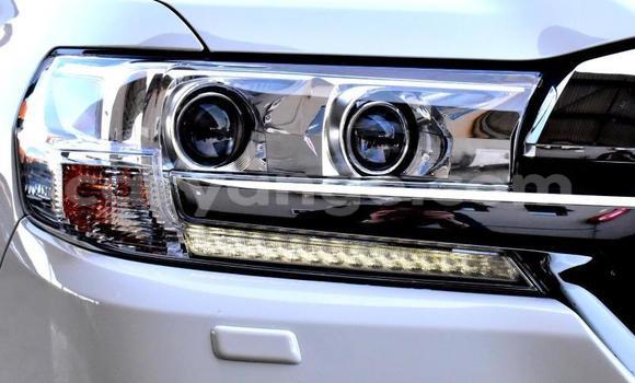 Buy Used Toyota Land Cruiser White Car in Windhoek in Namibia Buy Used Toyota Land Cruiser White Car in Windhoek in Namibia