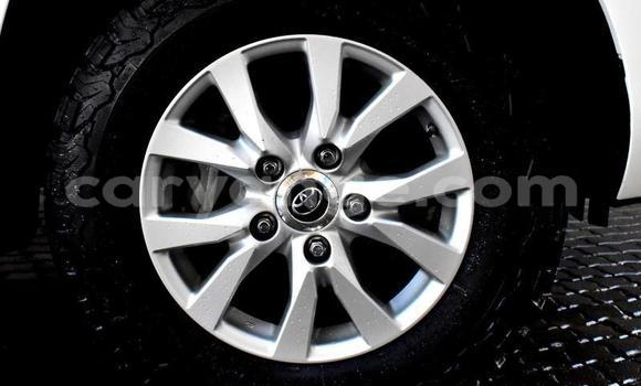 Buy Used Toyota Land Cruiser White Car in Windhoek in Namibia Buy Used Toyota Land Cruiser White Car in Windhoek in Namibia