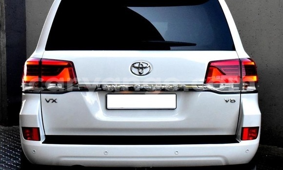 Buy Used Toyota Land Cruiser White Car in Windhoek in Namibia Buy Used Toyota Land Cruiser White Car in Windhoek in Namibia