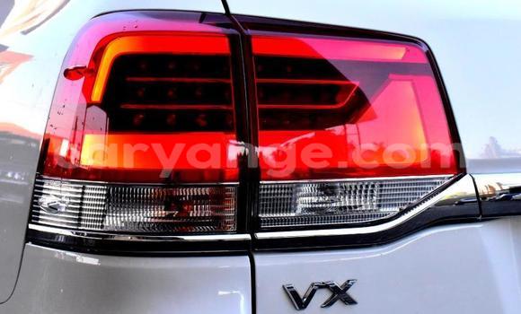 Buy Used Toyota Land Cruiser White Car in Windhoek in Namibia Buy Used Toyota Land Cruiser White Car in Windhoek in Namibia