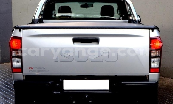 Acheter Occasion Voiture Isuzu KB Autre à Windhoek, Namibie Acheter Occasion Voiture Isuzu KB Autre à Windhoek, Namibie