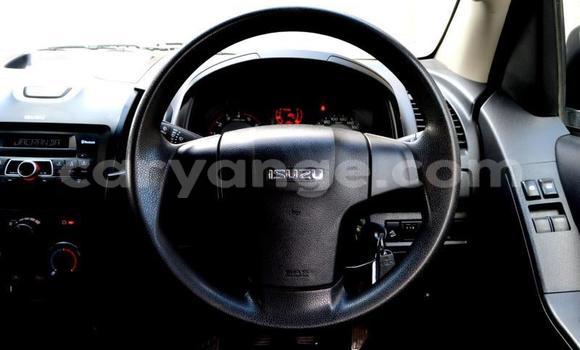 Acheter Occasion Voiture Isuzu KB Autre à Windhoek, Namibie Acheter Occasion Voiture Isuzu KB Autre à Windhoek, Namibie