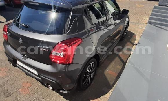 Buy Used Suzuki Swift Silver Car in Gobabis in Omaheke Buy Used Suzuki Swift Silver Car in Gobabis in Omaheke