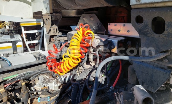 Buy Used Freightliner 90 Cum 500 White Truck in Omaruru in Erongo Buy Used Freightliner 90 Cum 500 White Truck in Omaruru in Erongo