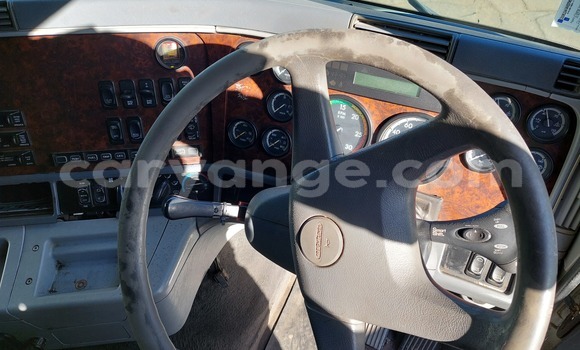 Buy Used Freightliner 90 Cum 500 White Truck in Omaruru in Erongo Buy Used Freightliner 90 Cum 500 White Truck in Omaruru in Erongo