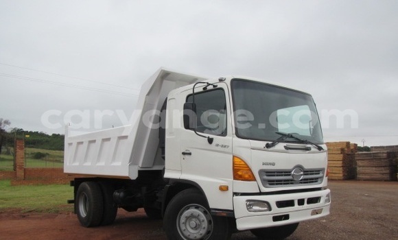 Buy Used Hino Ranger White Truck in Windhoek in Namibia