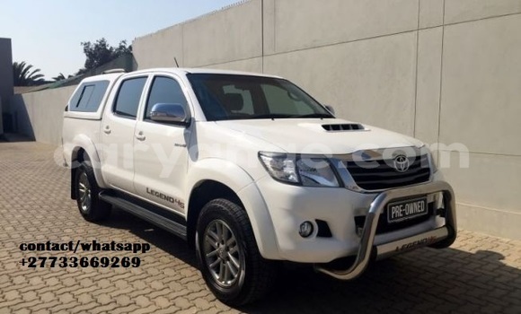 Buy Used Toyota Hilux White Car in Windhoek in Namibia Buy Used Toyota Hilux White Car in Windhoek in Namibia