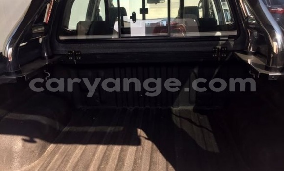 Acheter Occasion Voiture Toyota Hilux Blanc à Windhoek, Namibie Acheter Occasion Voiture Toyota Hilux Blanc à Windhoek, Namibie