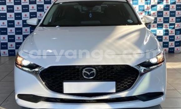 Buy Used Mazda 3 White Car in Walvis Bay in Namibia Buy Used Mazda 3 White Car in Walvis Bay in Namibia