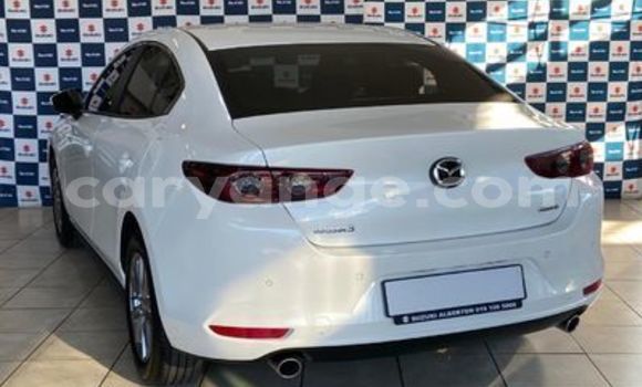 Buy Used Mazda 3 White Car in Walvis Bay in Namibia Buy Used Mazda 3 White Car in Walvis Bay in Namibia