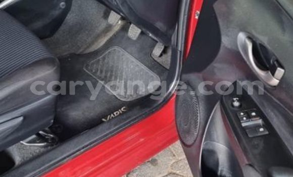 Acheter Occasion Voiture Toyota Yaris Rouge à Gobabis, Omaheke Acheter Occasion Voiture Toyota Yaris Rouge à Gobabis, Omaheke