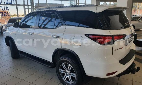 Buy Used Toyota Fortuner White Car in Windhoek in Namibia Buy Used Toyota Fortuner White Car in Windhoek in Namibia