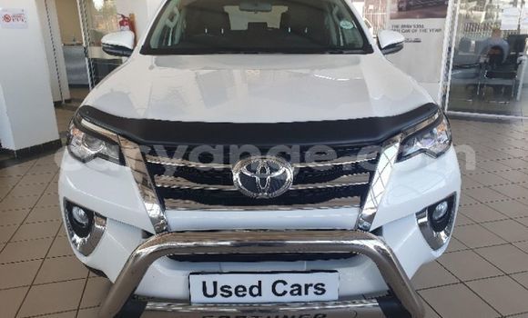 Buy Used Toyota Fortuner White Car in Windhoek in Namibia Buy Used Toyota Fortuner White Car in Windhoek in Namibia