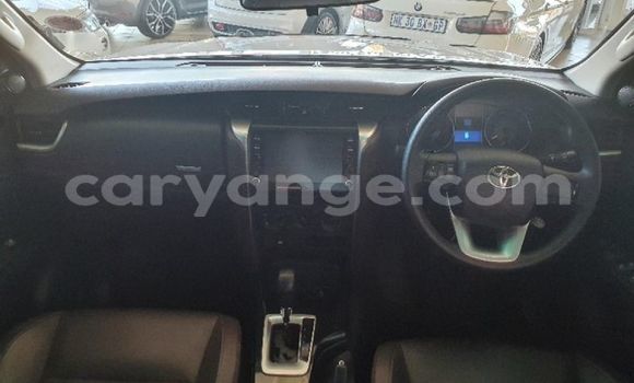 Buy Used Toyota Fortuner White Car in Windhoek in Namibia Buy Used Toyota Fortuner White Car in Windhoek in Namibia