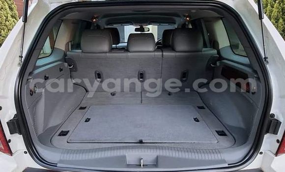 Acheter Occasion Voiture Jeep Grand Cherokee Blanc à Windhoek, Namibie Acheter Occasion Voiture Jeep Grand Cherokee Blanc à Windhoek, Namibie