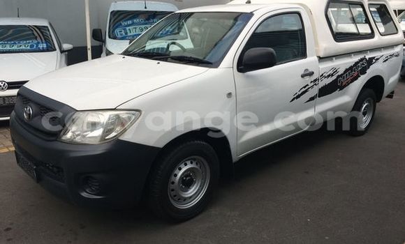 Buy Used Toyota Hilux White Car in Windhoek in Namibia Buy Used Toyota Hilux White Car in Windhoek in Namibia
