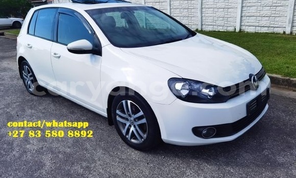 Buy Used Volkswagen Golf White Car in Windhoek in Namibia Buy Used Volkswagen Golf White Car in Windhoek in Namibia