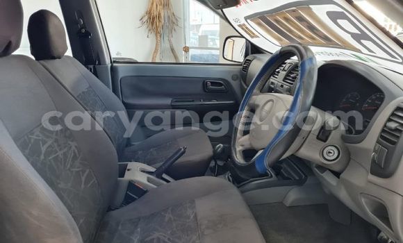 Acheter Occasion Voiture Isuzu KB Blanc à Windhoek, Namibie Acheter Occasion Voiture Isuzu KB Blanc à Windhoek, Namibie