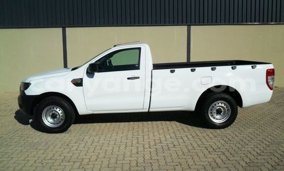 Acheter Occasion Voiture Ford Ranger Blanc à Windhoek, Namibie Acheter Occasion Voiture Ford Ranger Blanc à Windhoek, Namibie
