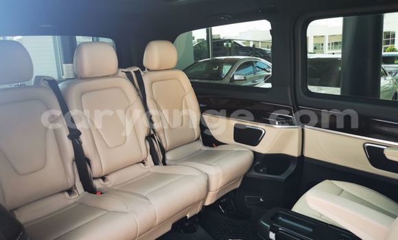 Buy Used Mercedes-Benz V-klasse Other Car in Windhoek in Namibia Buy Used Mercedes-Benz V-klasse Other Car in Windhoek in Namibia