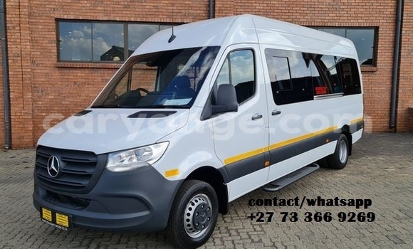 Acheter Occasion Voiture Mercedes-Benz S-klasse Blanc à Windhoek, Namibie