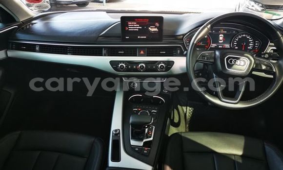 Acheter Occasion Voiture Audi A4 Noir à Windhoek, Namibie Acheter Occasion Voiture Audi A4 Noir à Windhoek, Namibie