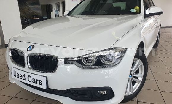 Buy Used BMW 3–Series White Car in Windhoek in Namibia