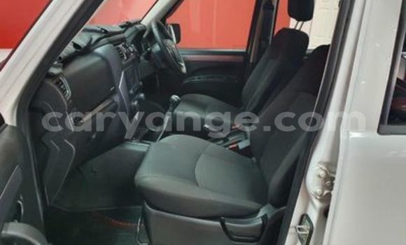 Buy Used Mahindra Scorpio White Car in Grootfontein in Namibia Buy Used Mahindra Scorpio White Car in Grootfontein in Namibia