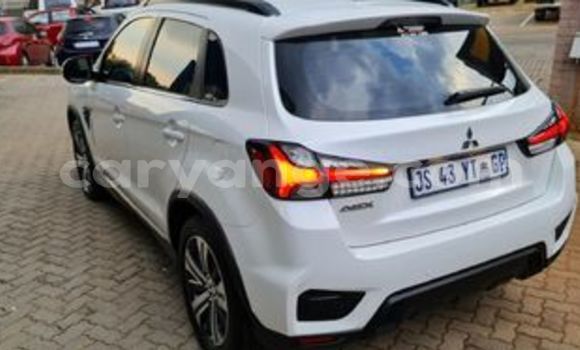 Buy Used Mitsubishi ASX White Car in Swakopmund in Namibia Buy Used Mitsubishi ASX White Car in Swakopmund in Namibia