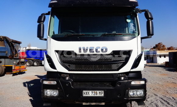 Buy Used Iveco Cargo White Truck in Windhoek in Namibia Buy Used Iveco Cargo White Truck in Windhoek in Namibia