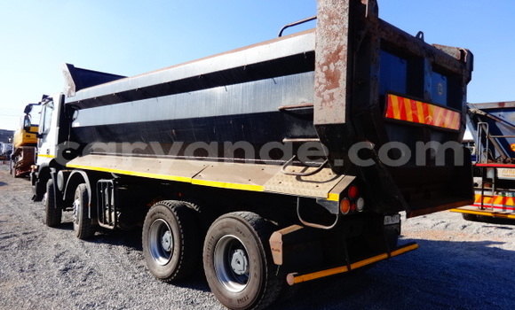 Buy Used Iveco Cargo White Truck in Windhoek in Namibia Buy Used Iveco Cargo White Truck in Windhoek in Namibia