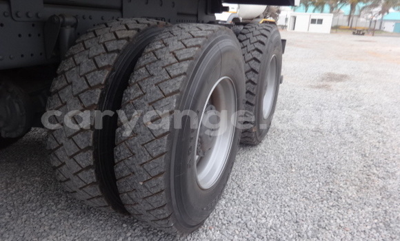 Buy Used Mercedes‒Benz Truck White Truck in Windhoek in Namibia Buy Used Mercedes‒Benz Truck White Truck in Windhoek in Namibia