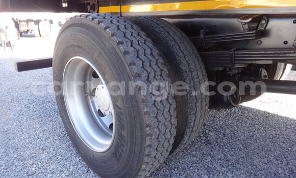 Buy Used Tata LPT White Truck in Windhoek in Namibia Buy Used Tata LPT White Truck in Windhoek in Namibia