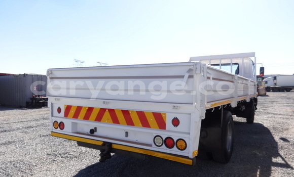 Buy Used Nissan UD White Truck in Windhoek in Namibia Buy Used Nissan UD White Truck in Windhoek in Namibia