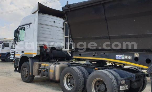 Buy Used Mercedes‒Benz 2644 White Truck in Windhoek in Namibia Buy Used Mercedes‒Benz 2644 White Truck in Windhoek in Namibia