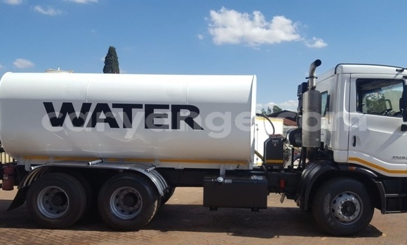 Buy Used Tata LPT White Truck in Omaruru in Erongo Buy Used Tata LPT White Truck in Omaruru in Erongo