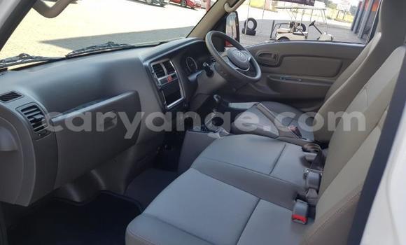 Acheter Occasion Voiture Hyundai H1 Blanc à Windhoek, Namibie Acheter Occasion Voiture Hyundai H1 Blanc à Windhoek, Namibie