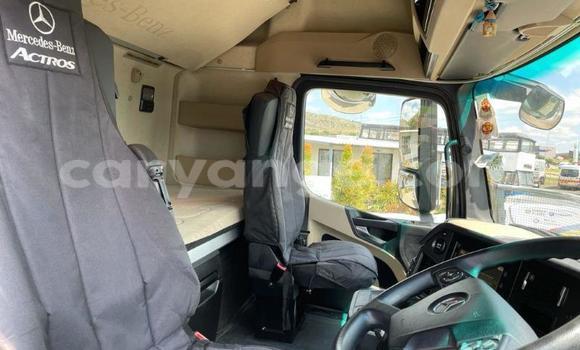 Buy Used Mercedes‒Benz 2644 White Truck in Windhoek in Namibia Buy Used Mercedes‒Benz 2644 White Truck in Windhoek in Namibia